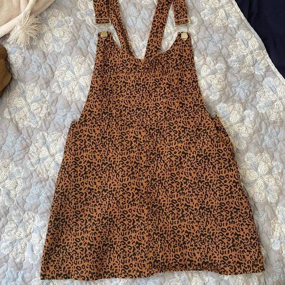 Denim Leopard Print Overall Dress - Picture 4 of 6